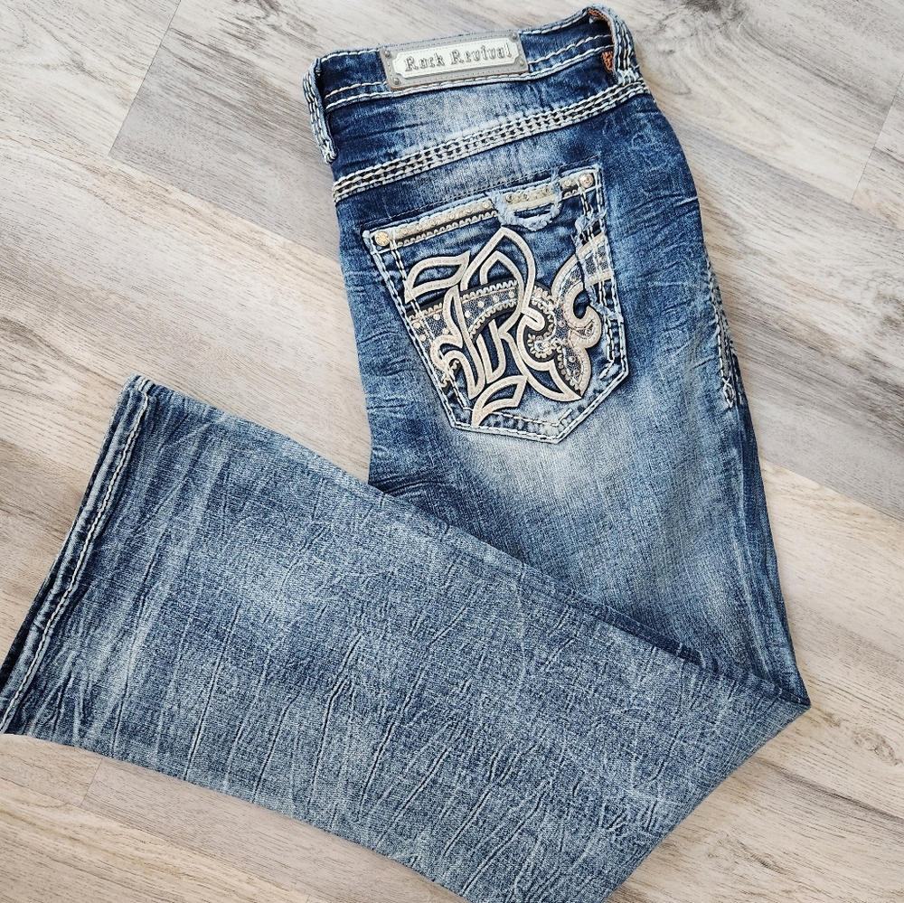 Rock Revival⭐️Kelcie Curvy Highrise Bootcut Jeans NWOT